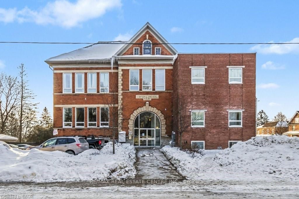 202-45 Delatre Street, Woodstock, ON, N4S 0E8