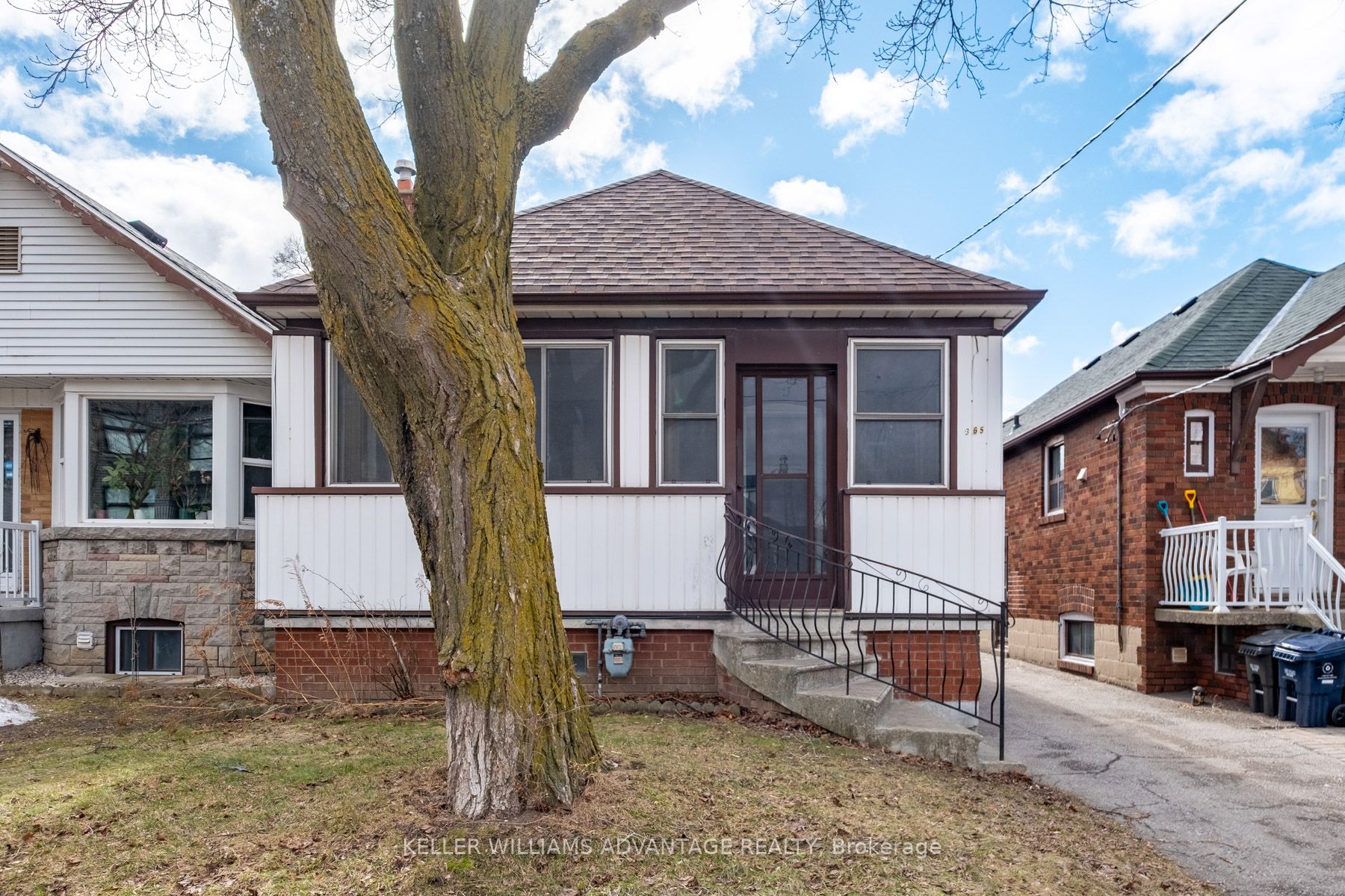 365 Whitmore Avenue, Toronto, ON, M6E 2N5