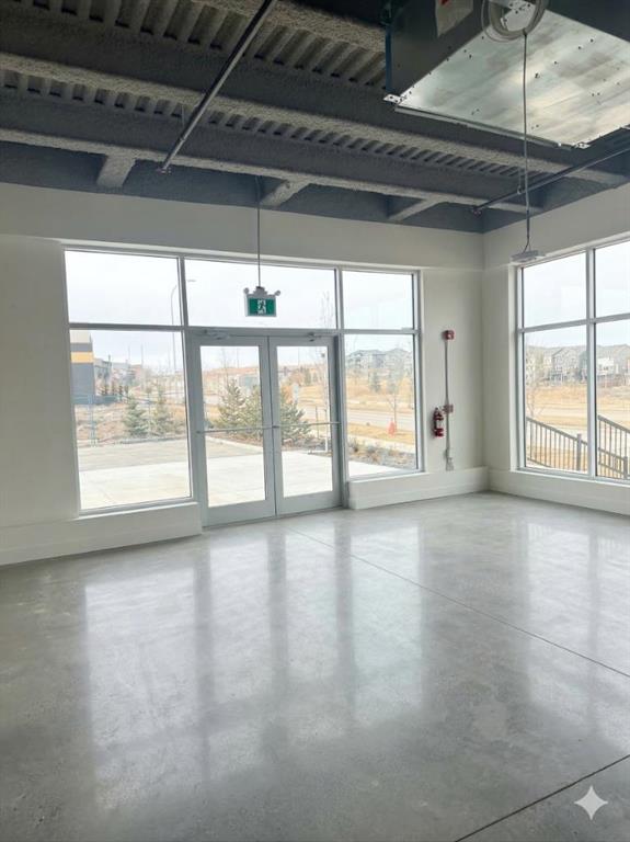 Additional image 2 of 190-198 Nolanridge Crescent NW, Calgary, AB, T3R 1W9