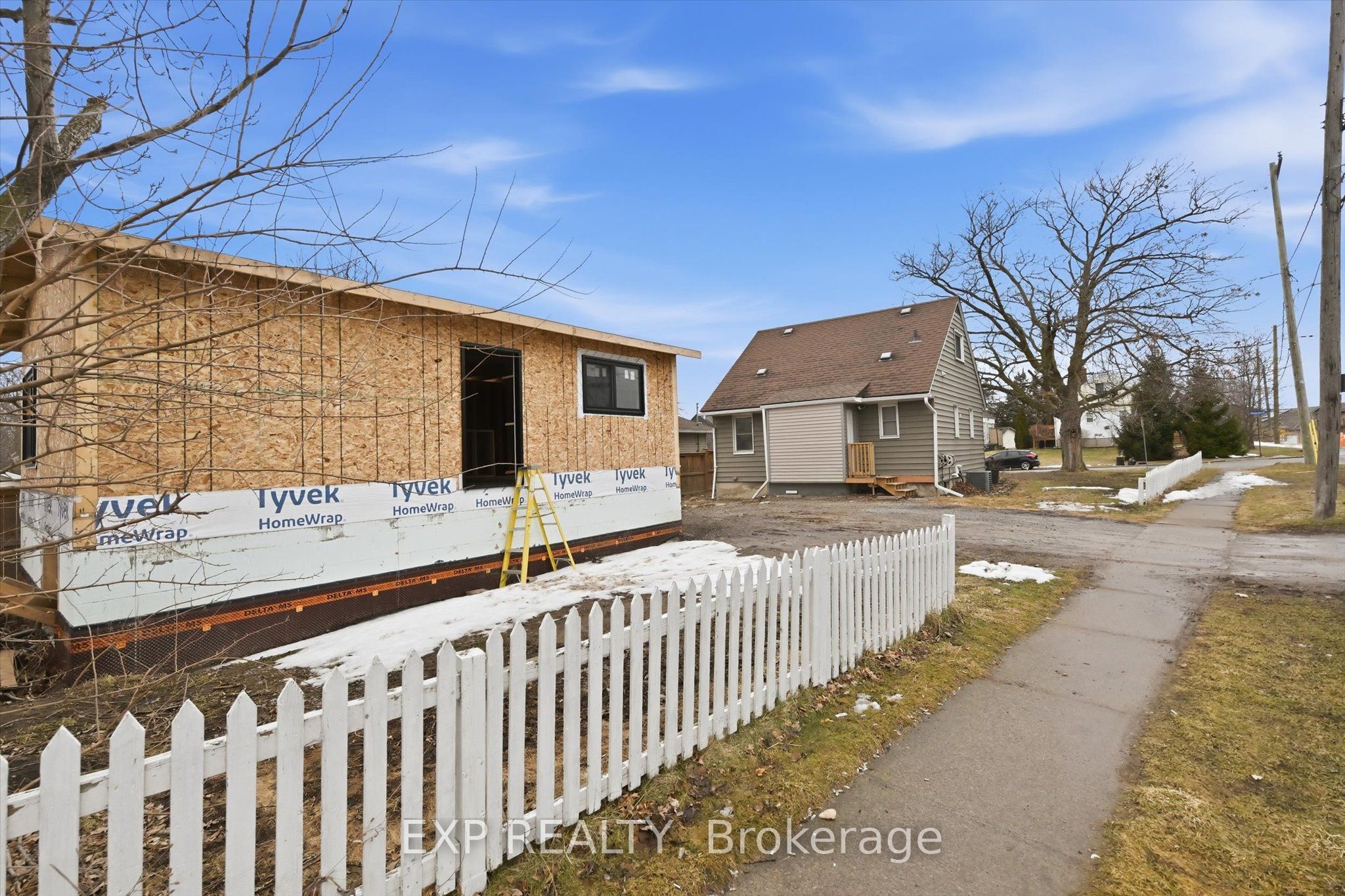 Additional image 3 of 70 Whyte Avenue N, Thorold, ON, L2V 2T7