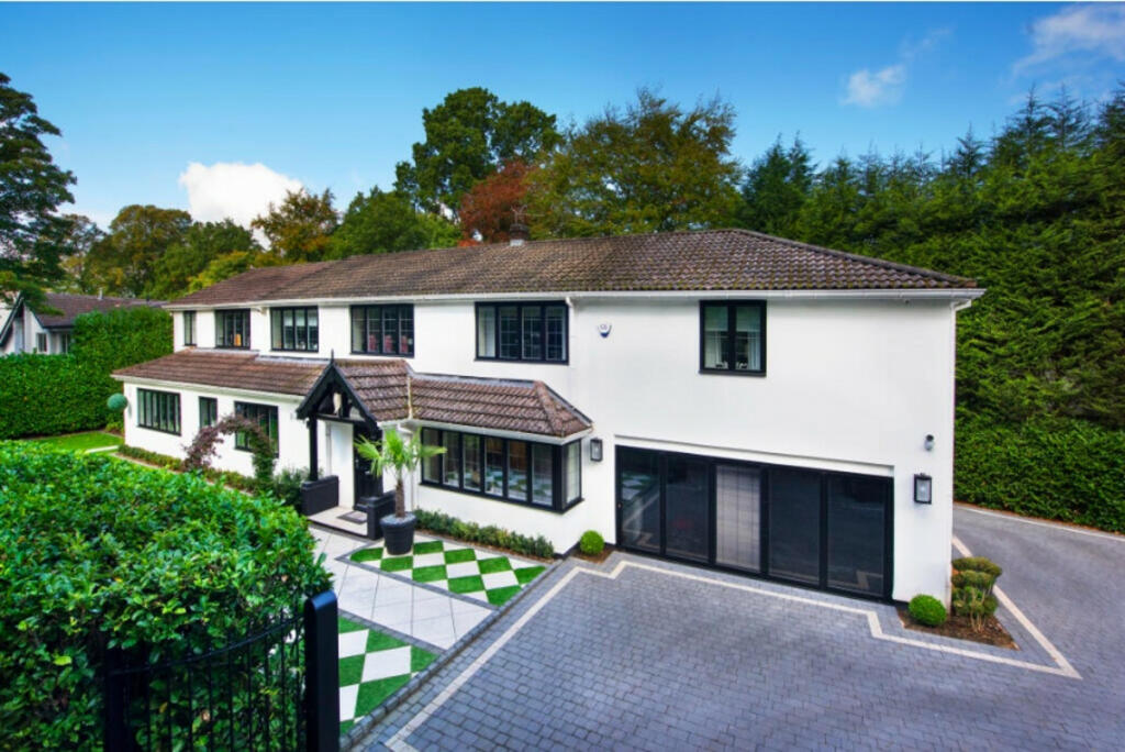Additional image 2 of Claverdon Drive, Sutton Coldfield, West Midlands B74 3AH