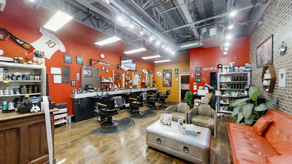 Additional image 6 of #120-30 Springborough Boulevard SW, Calgary, AB, T3H 0N9