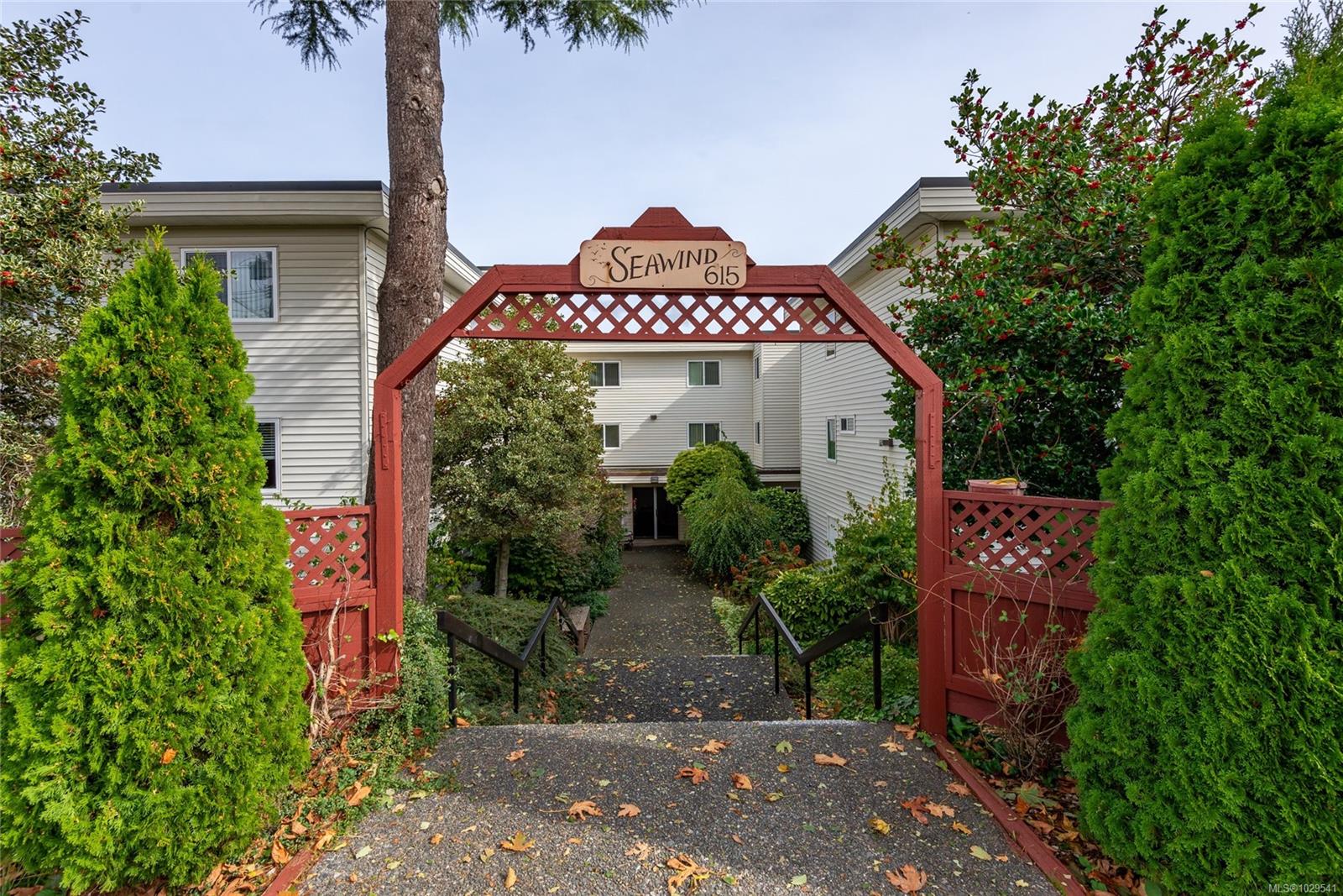 204-615 Alder Street, Campbell River, BC, V0W 2P3