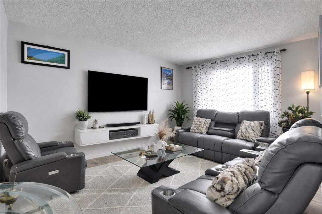 Additional image 4 of 44-12 Templewood Drive NE, Calgary, AB, T1Y4R7