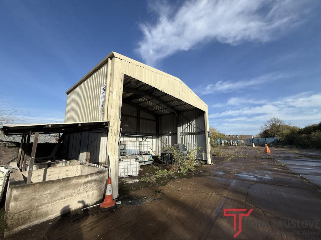 Additional image 12 of Hewell Road, Redditch, B97 6AN