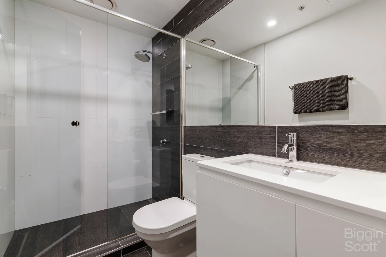 Additional image 5 of 215/163 Fitzroy Street, St Kilda VIC 3182