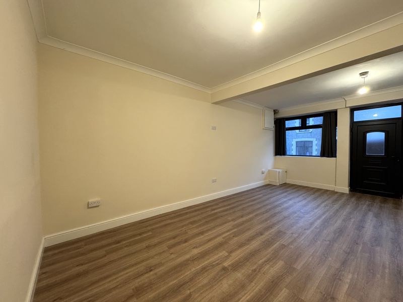 Additional image 9 of 5 bed terraced house for saleFair View, Cefn Fforest, Blackwood NP12