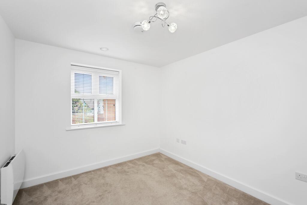 Additional image 3 of Alcester Road, Studley, Warwickshire, B80 7AR