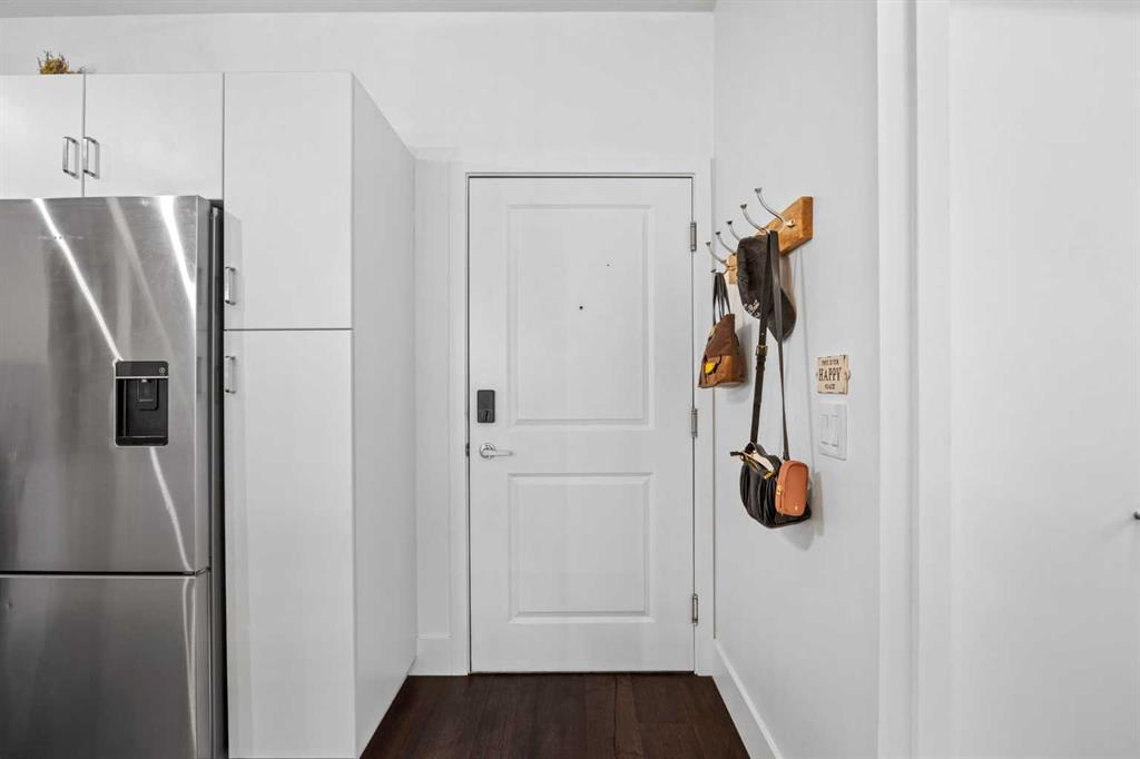 Additional image 5 of 108-3600 15a Street SW, Calgary, AB, T2T 5P8