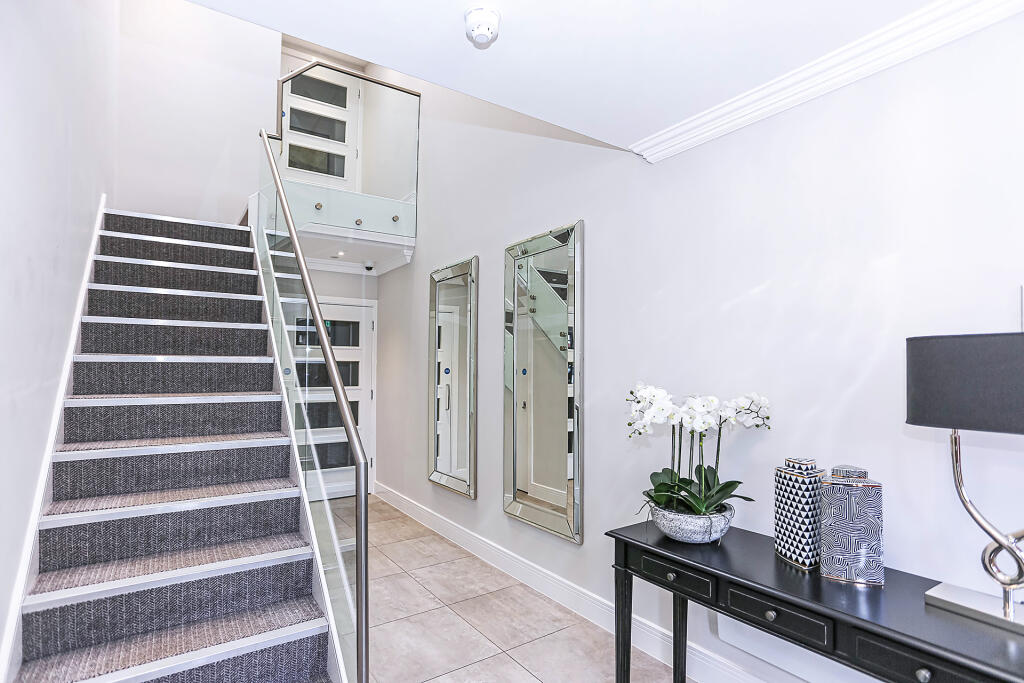 Additional image 22 of Whitegates, 334 Warwick Road, Solihull