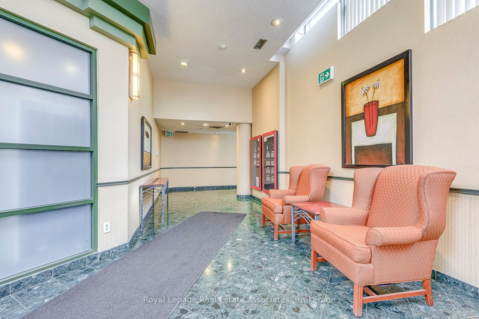 Additional image 3 of Ph18-4185 Shipp Drive, Mississauga, ON, L4Z 2Y8