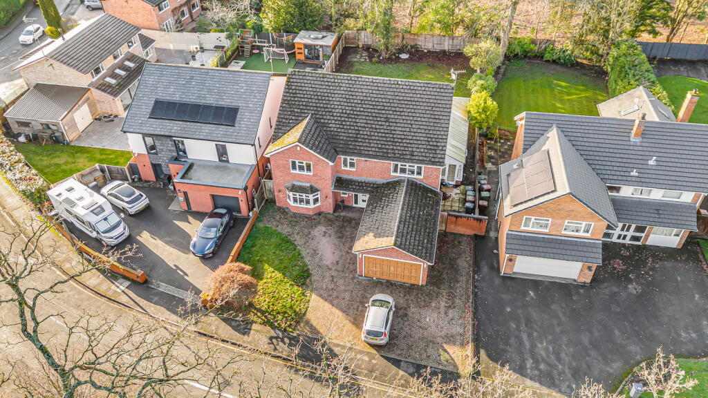 White House Way, Solihull, B91 1SG