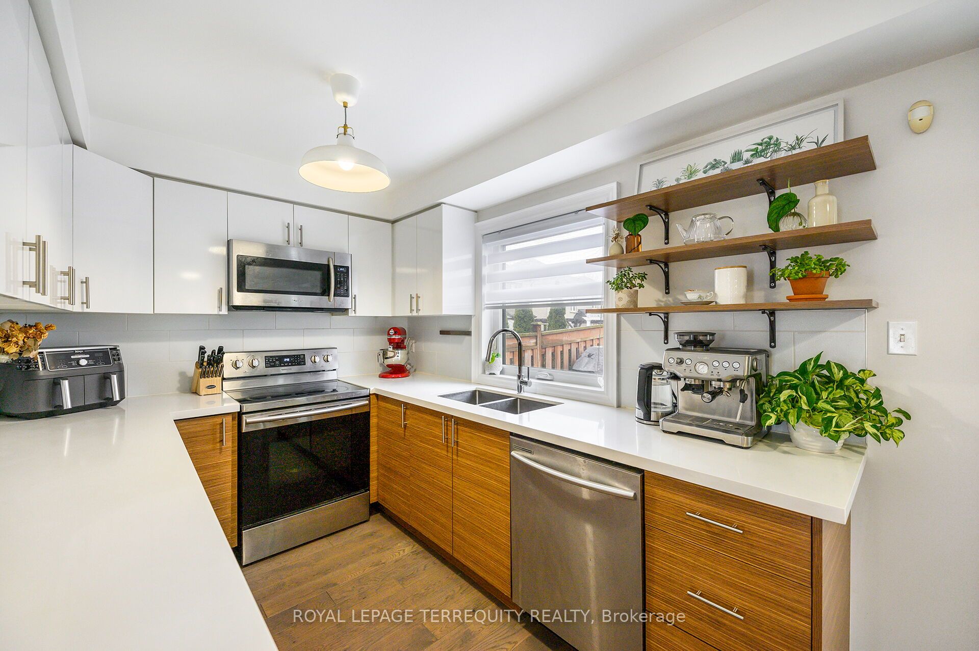 82 Timberwolf Crescent, Vaughan, ON, L4H 2W1 photo 5