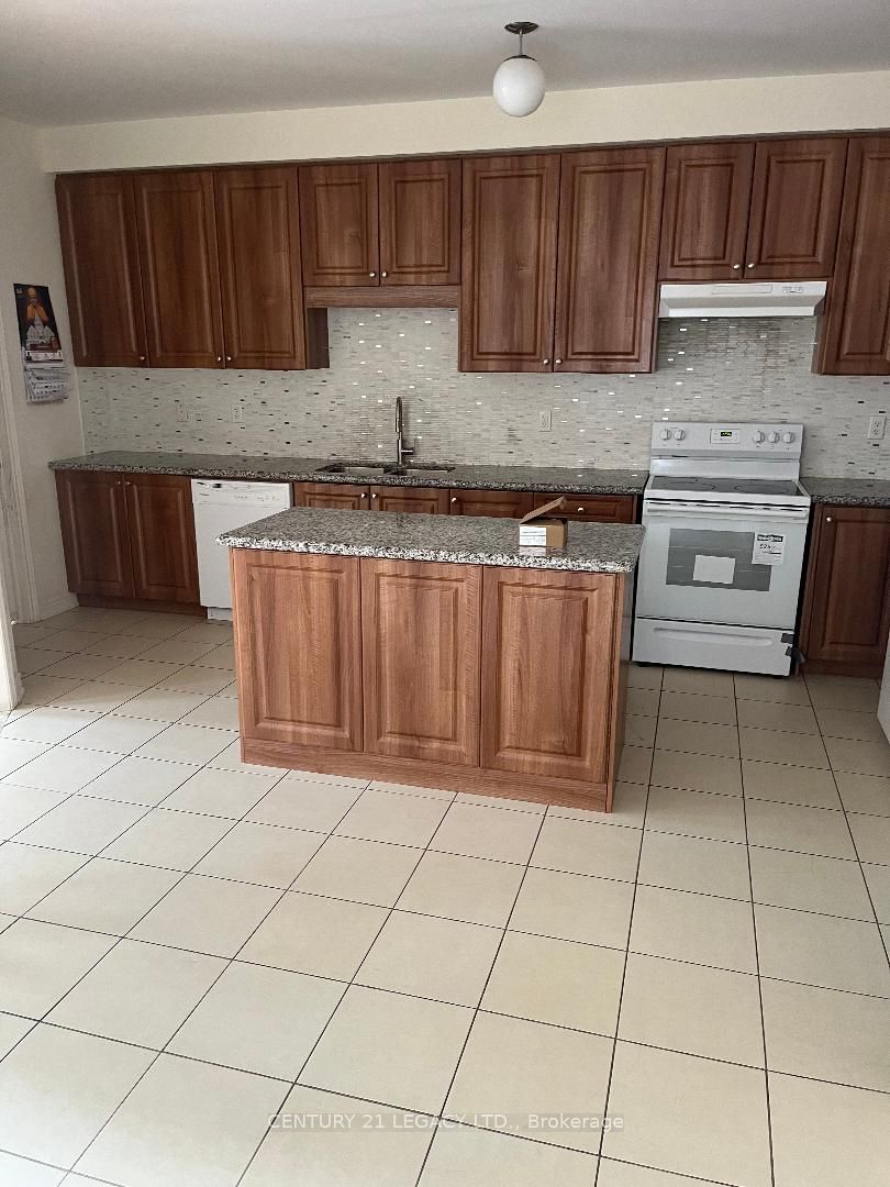 Additional image 5 of 16 Saint Dennis Road, Brampton, ON, L6R 3W5