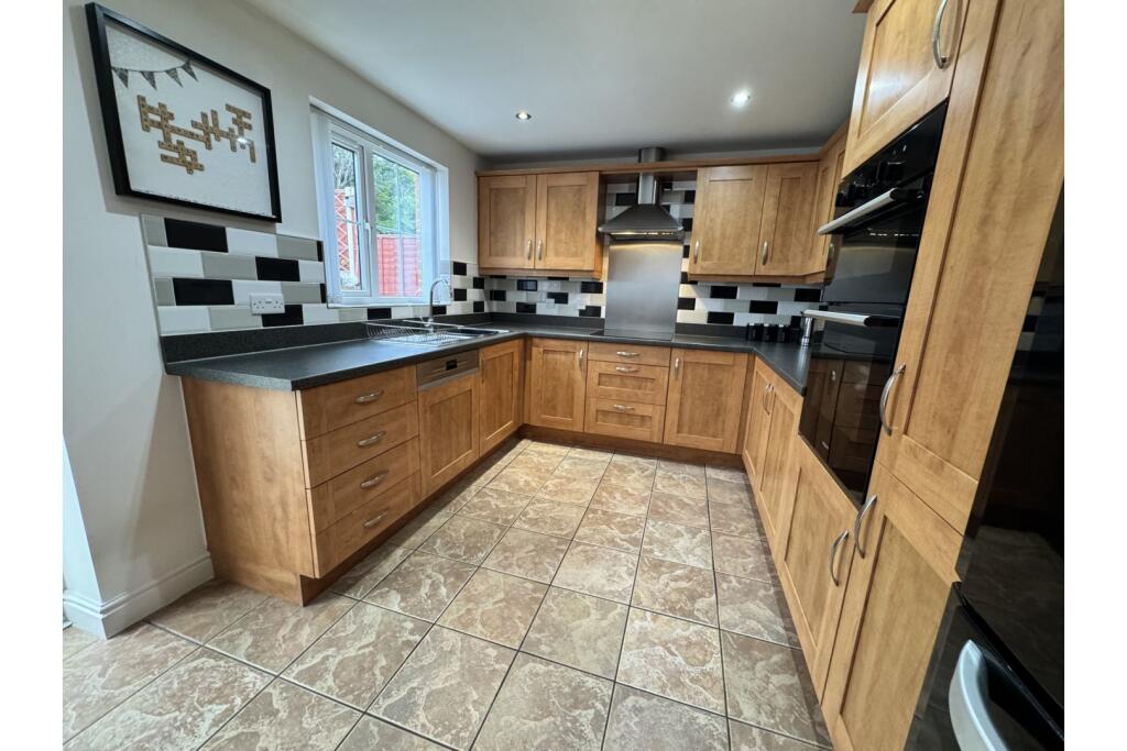 Additional image 7 of Harrington Croft, West Bromwich, B71