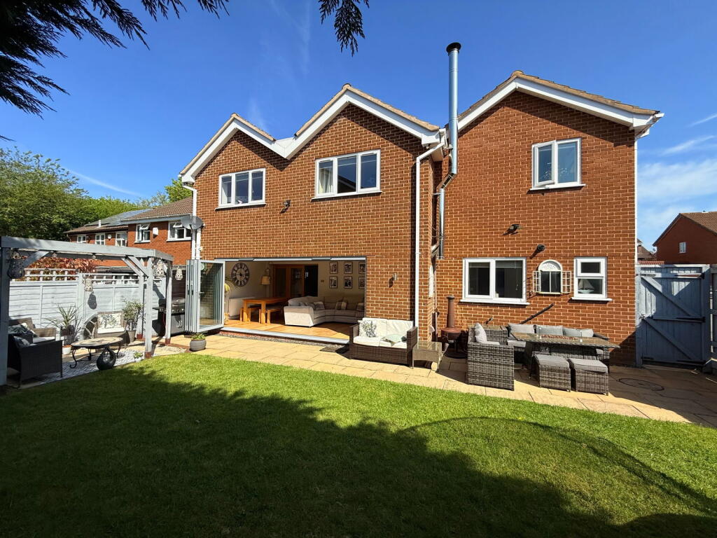 Rushford Close, Monkspath photo 4