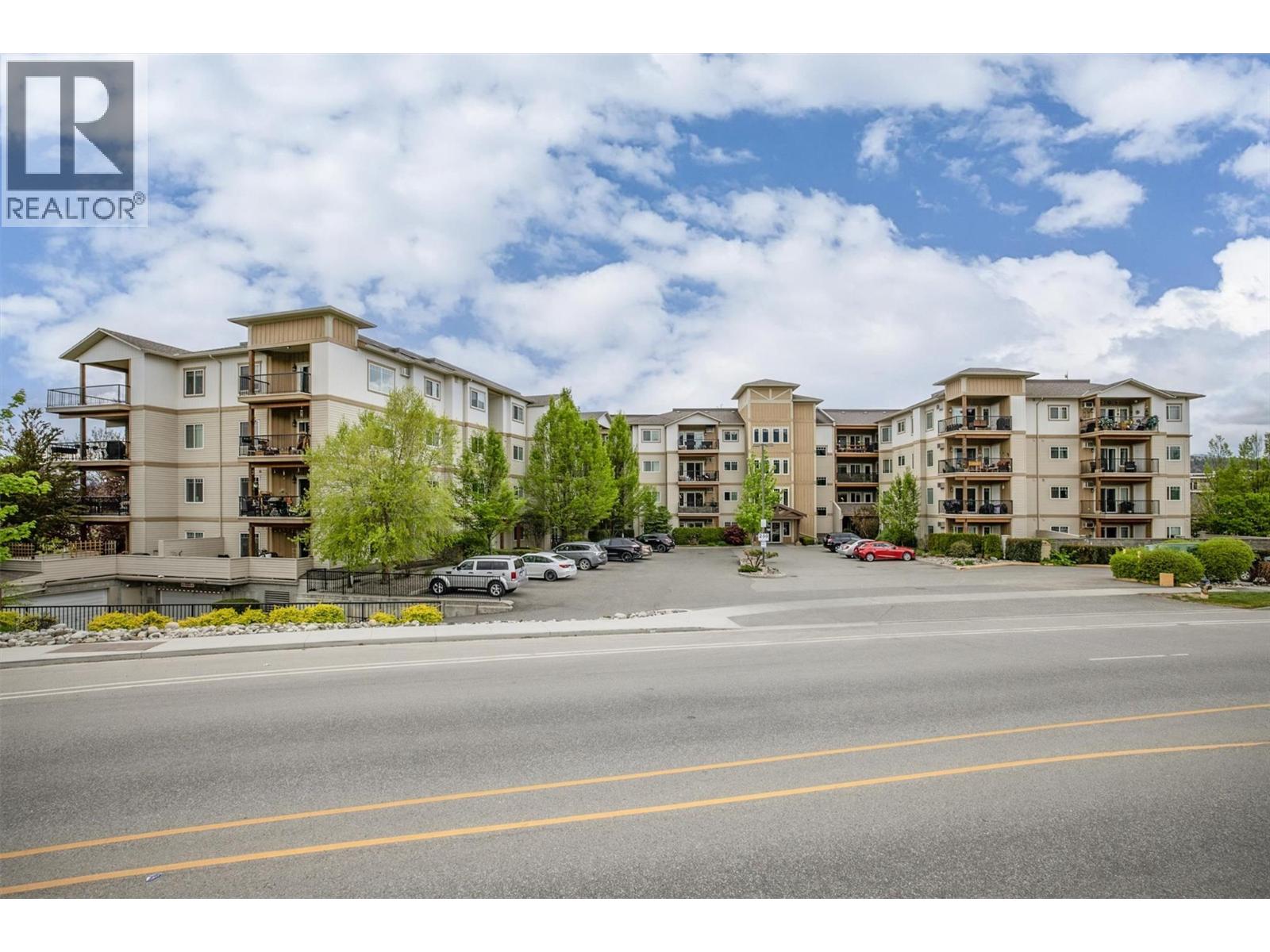 206-250 Hollywood Road South, Kelowna, BC, V1X3S9