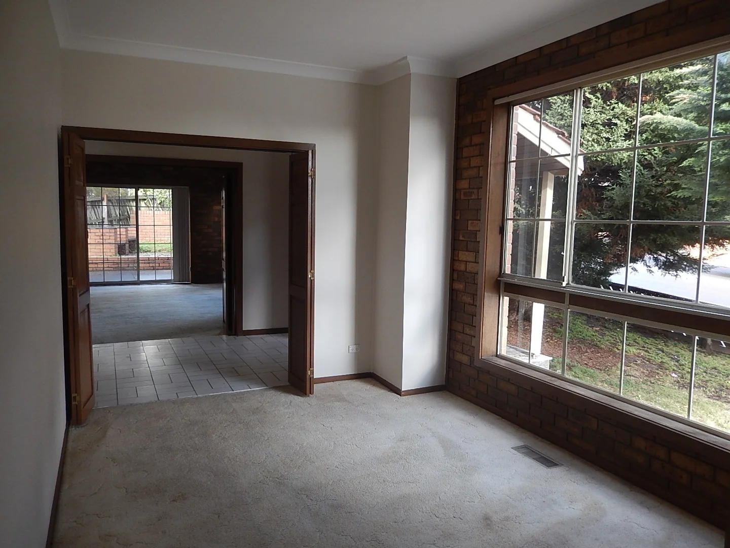 Additional image 12 of 10/219 Mahoneys Road, Forest Hill VIC 3131