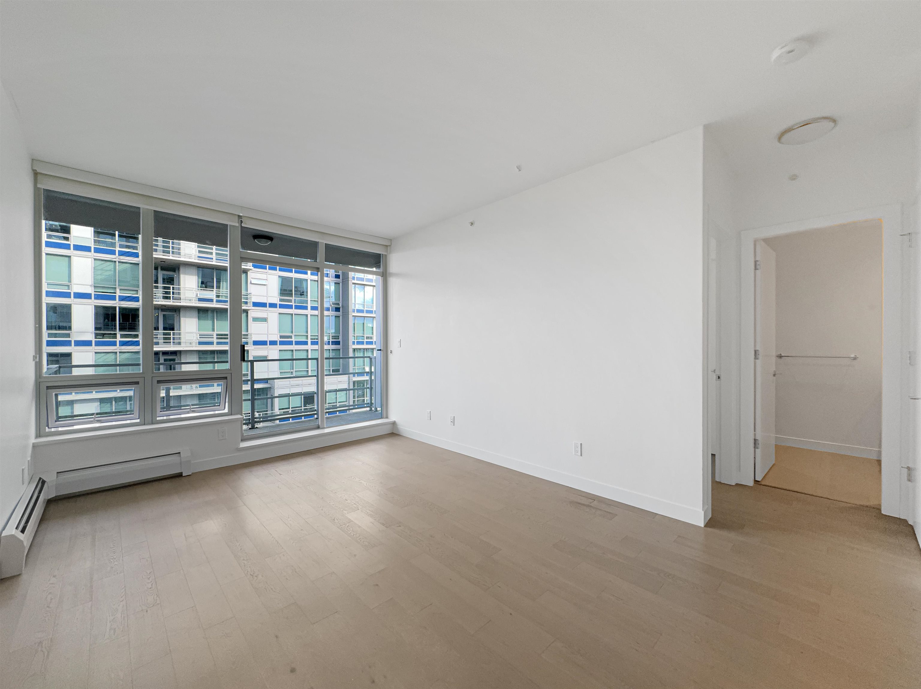 Additional image 6 of 9xx-9060 University Crescent, Burnaby, BC, V5A 0E1