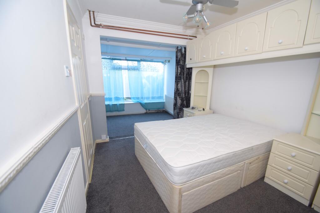 Holly Grove, Bromsgrove, Worcestershire, B61 photo 2