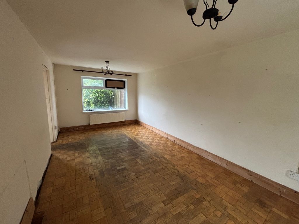 Additional image 7 of 3 bed semi-detached house for saleHengoed Hall Drive, Cefn Hengoed, Hengoed CF82