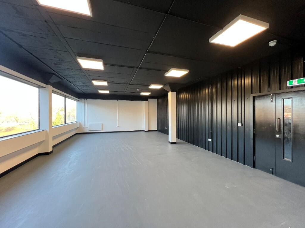 New Road, Halesowen, West Midlands, B63