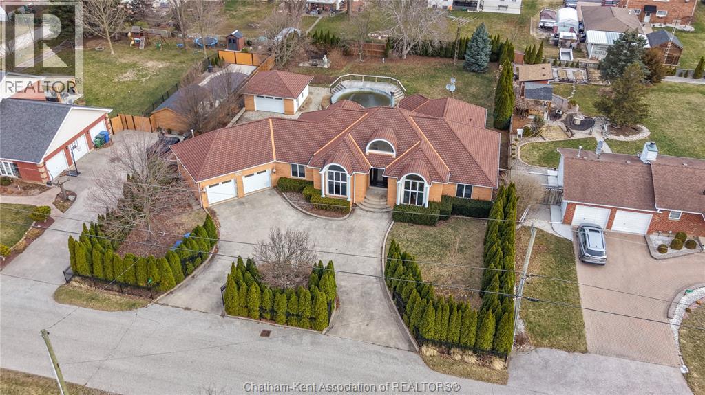 5124 Joy Road, Windsor, ON, N0R1K0
