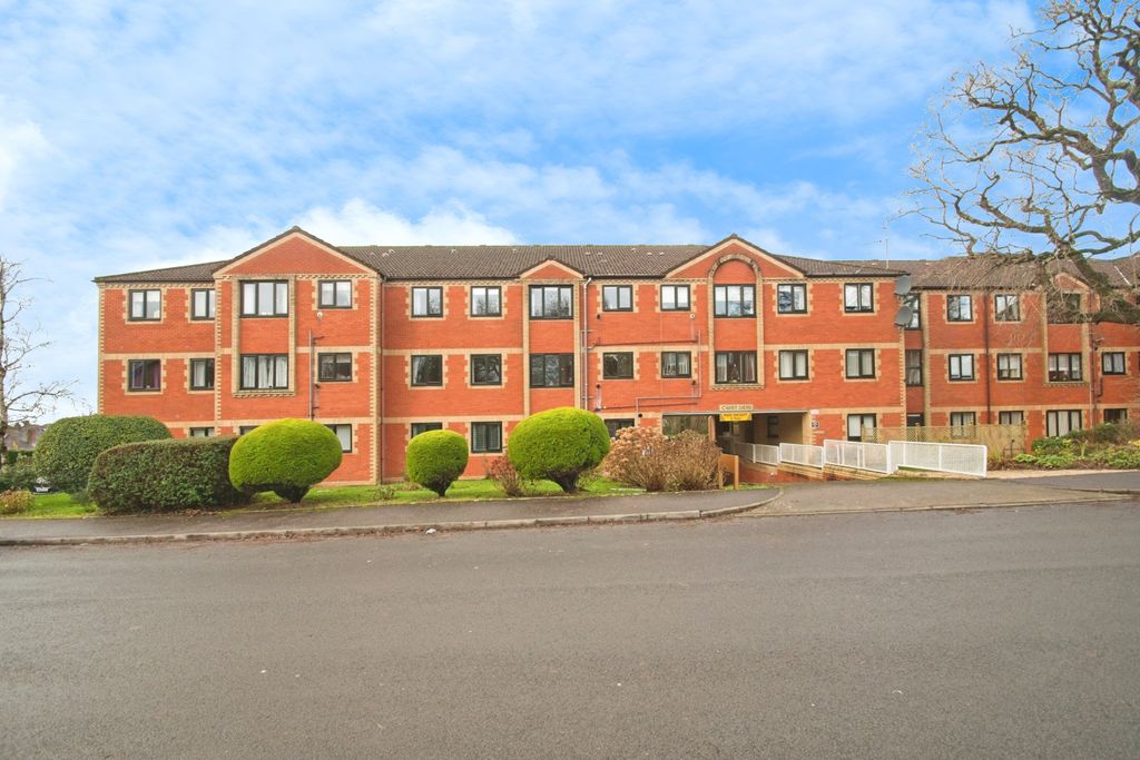 2 bed flat for saleHeol Y Felin, Cardiff CF14