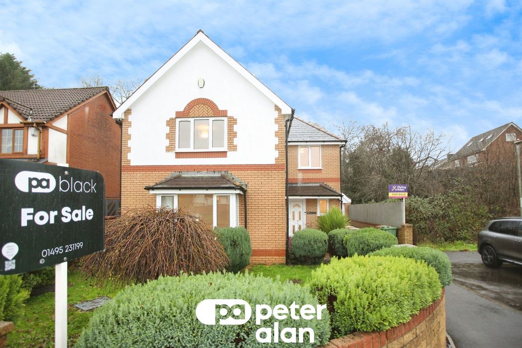 Additional image 32 of 4 bed detached house for saleGlendale Gardens, Fleur De Lis, Blackwood NP12