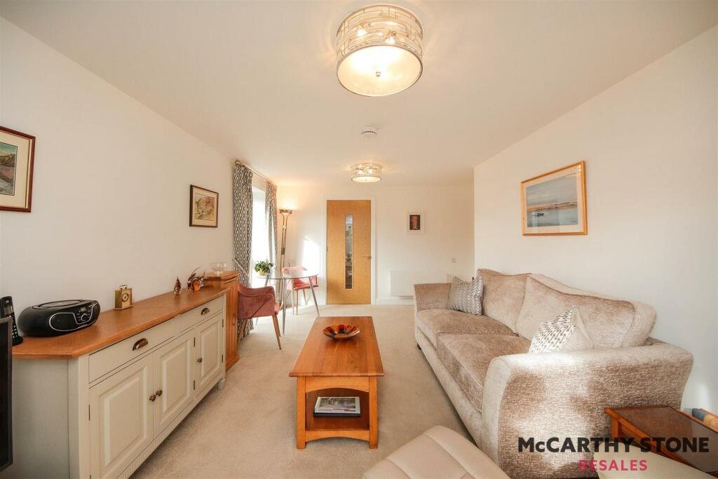 Additional image 4 of 30 Wheatley Place, Connaught Close, Solihull