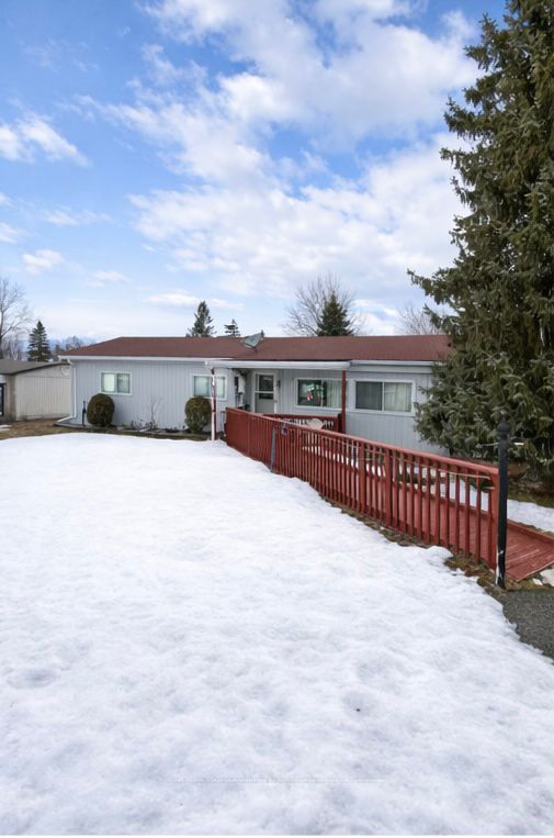 6 Pinehill Court, Innisfil, ON, L9S 1R5