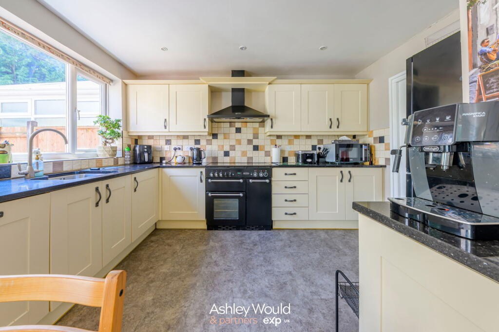 Cherry Tree Lane, Halesowen, B63 1DU photo 3