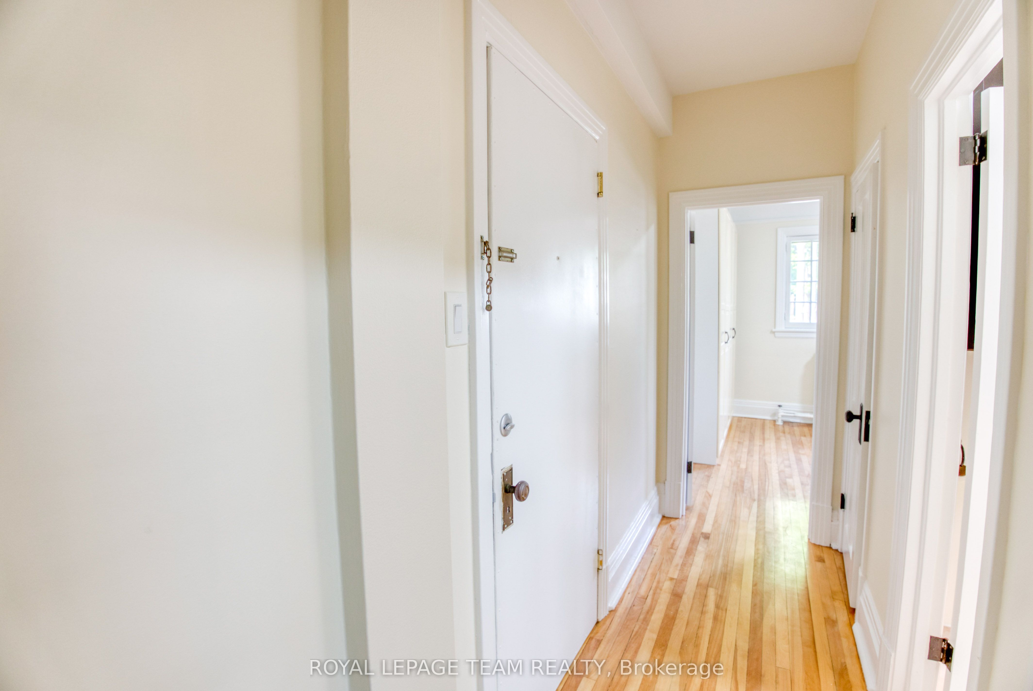 Additional image 3 of 480 Oakhill Road, Ottawa, ON, K1M 1J6
