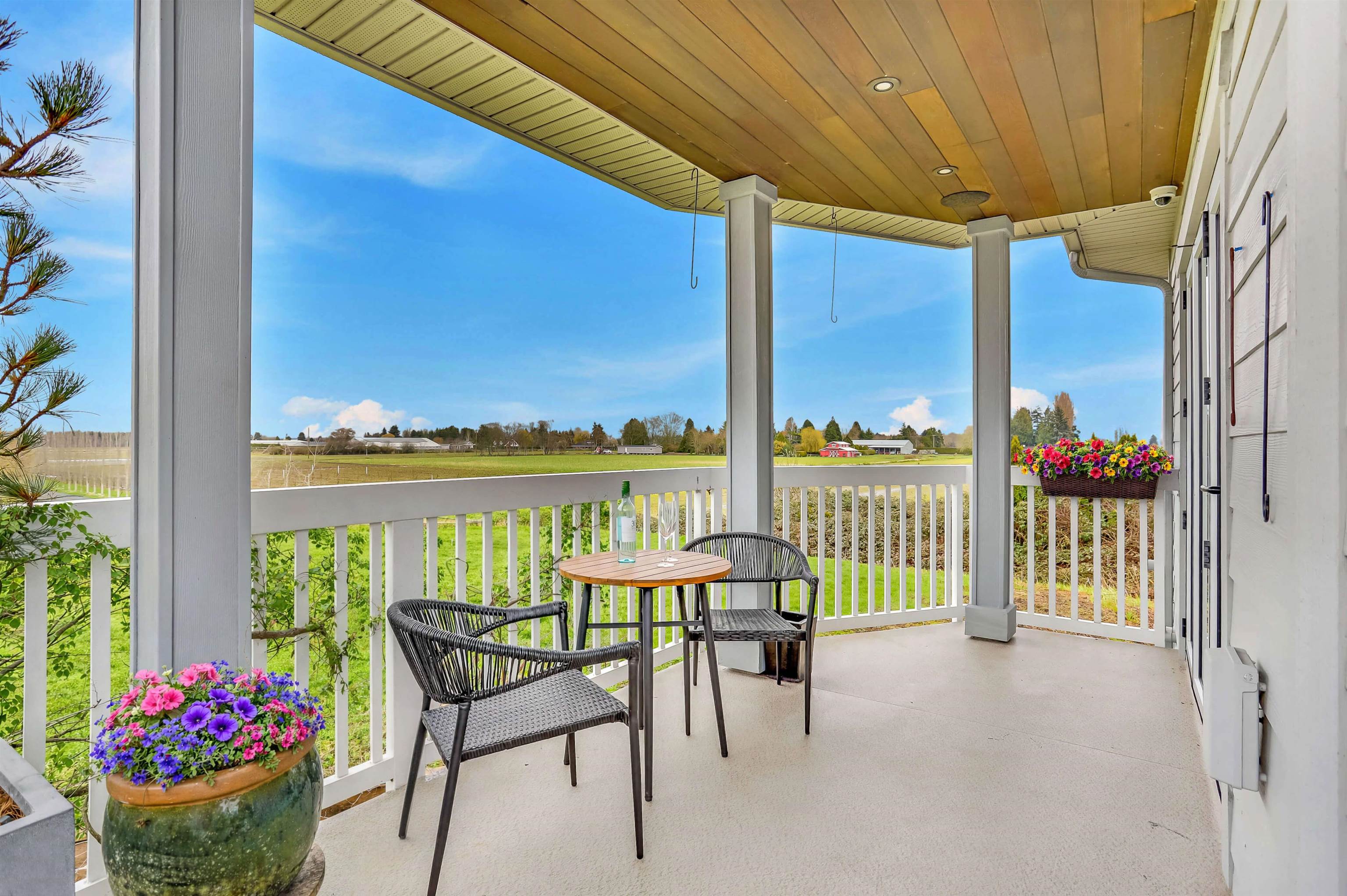 6371 London Road, Richmond, BC, V7E 6V5