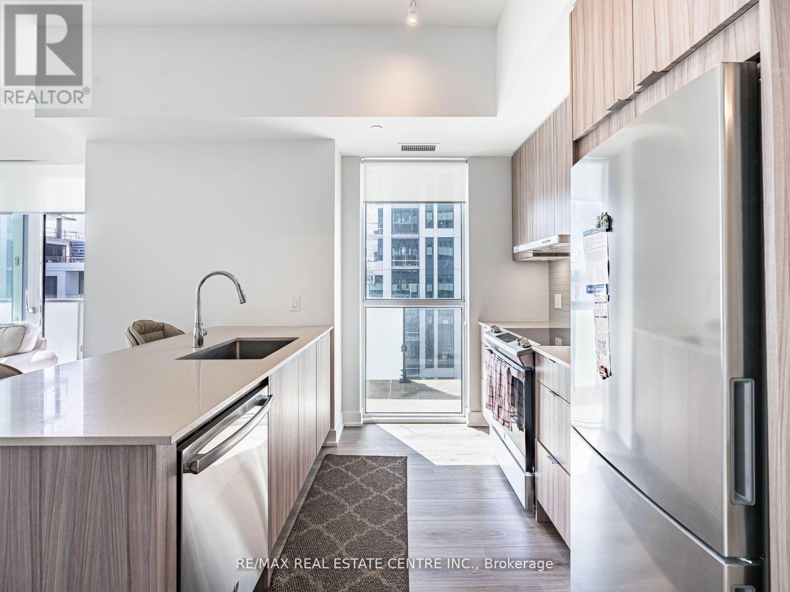 Additional image 5 of 4130 Parkside Village Drive West, Mississauga, ON, L5M0X8