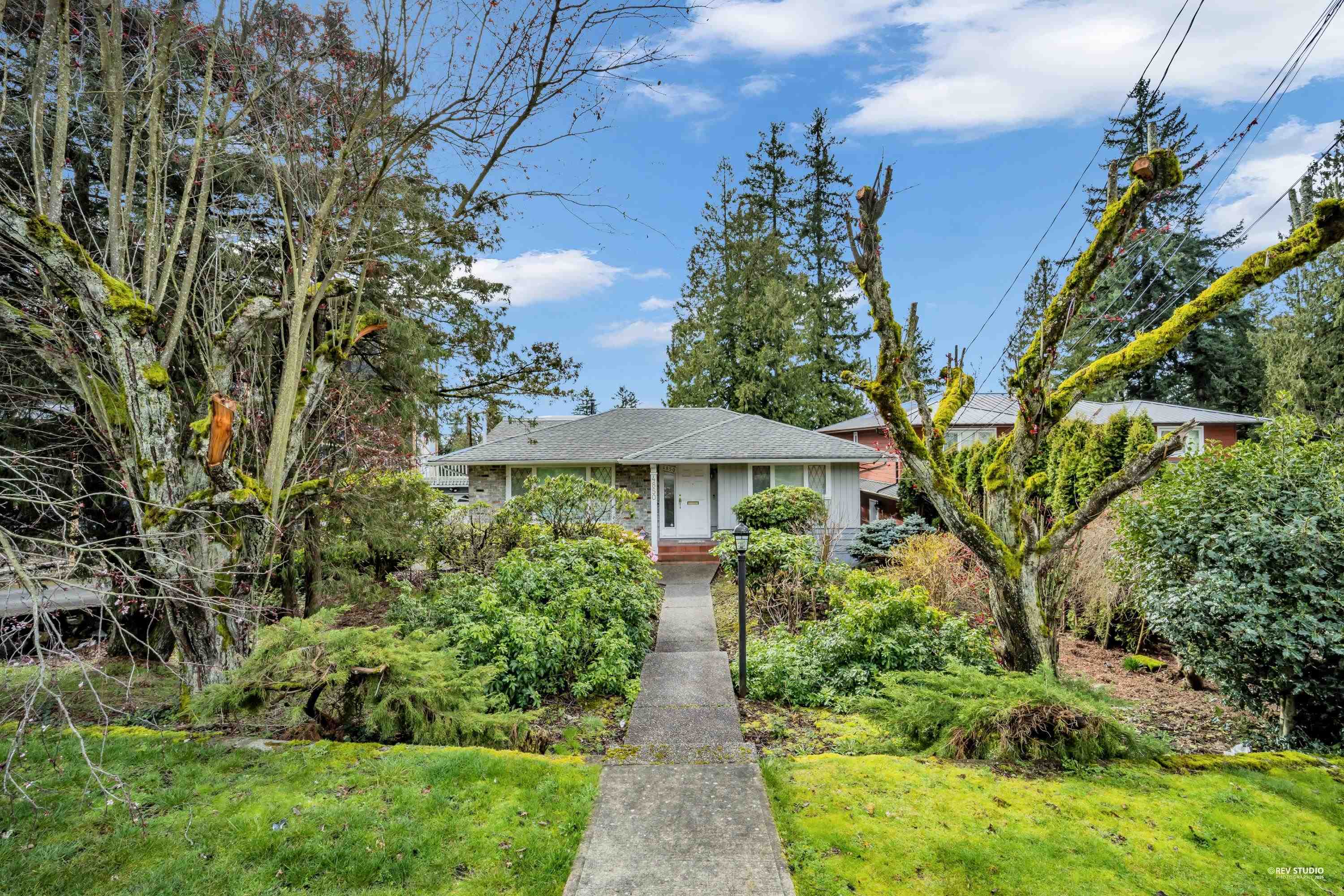 4850 Portland Street, Burnaby, BC, V5J 2P5