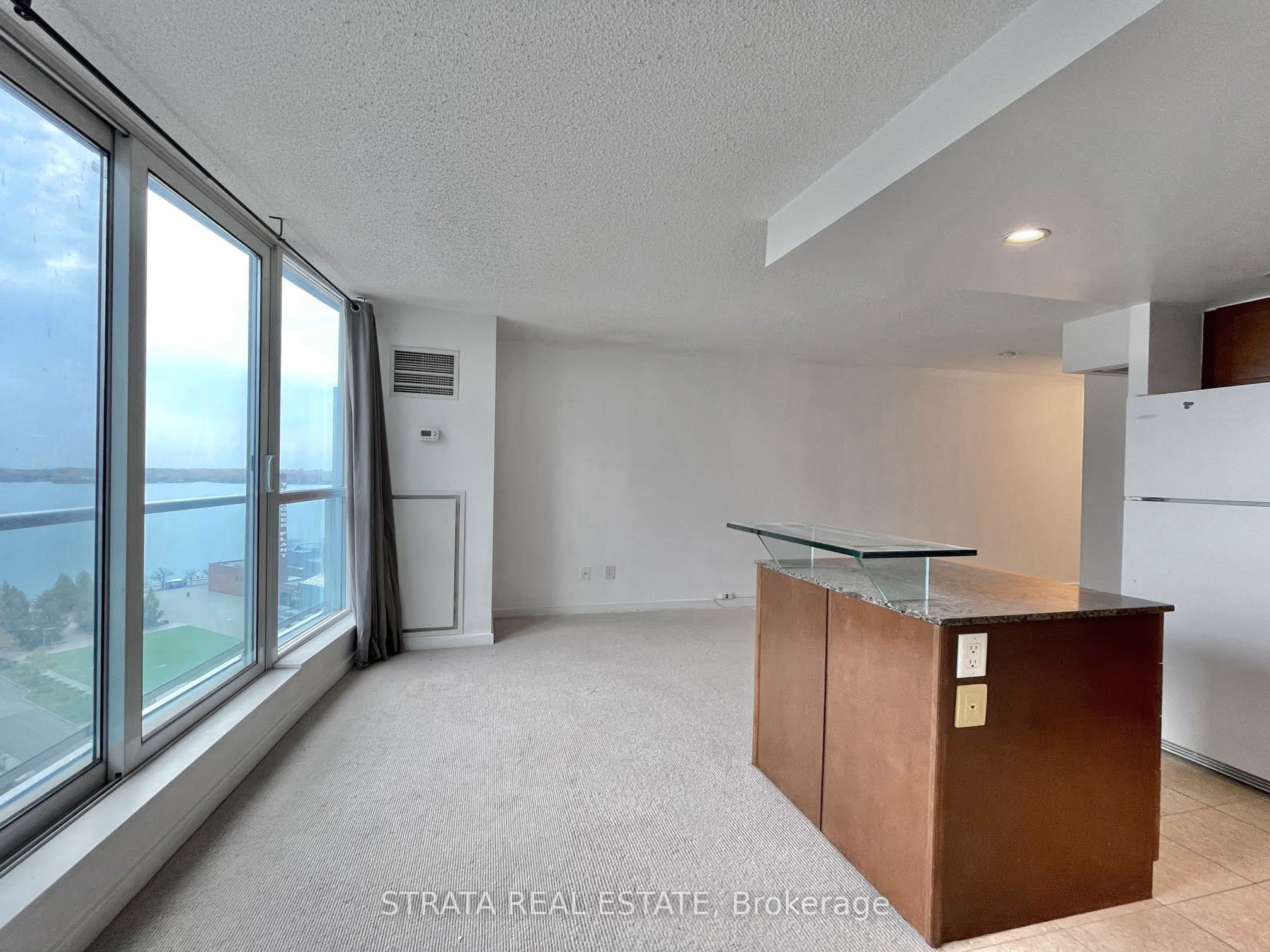 Additional image 3 of 1505-208 Queens Quay W, Toronto, ON, M5J 2Y5