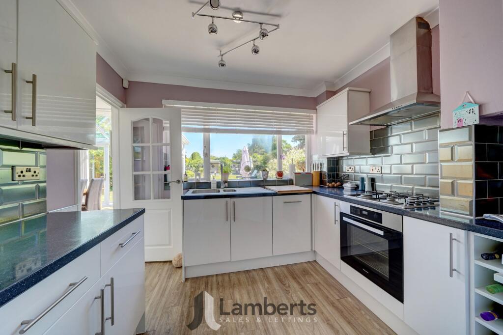 Birmingham Road, Mappleborough Green, B80 photo 4