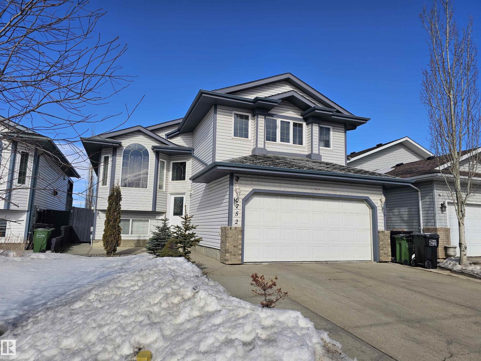 6752 166 Avenue NW, Edmonton, AB, T5Z3T2