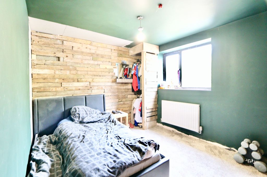 Additional image 21 of 4 bed detached house for saleChapel Gardens, Abercarn NP11