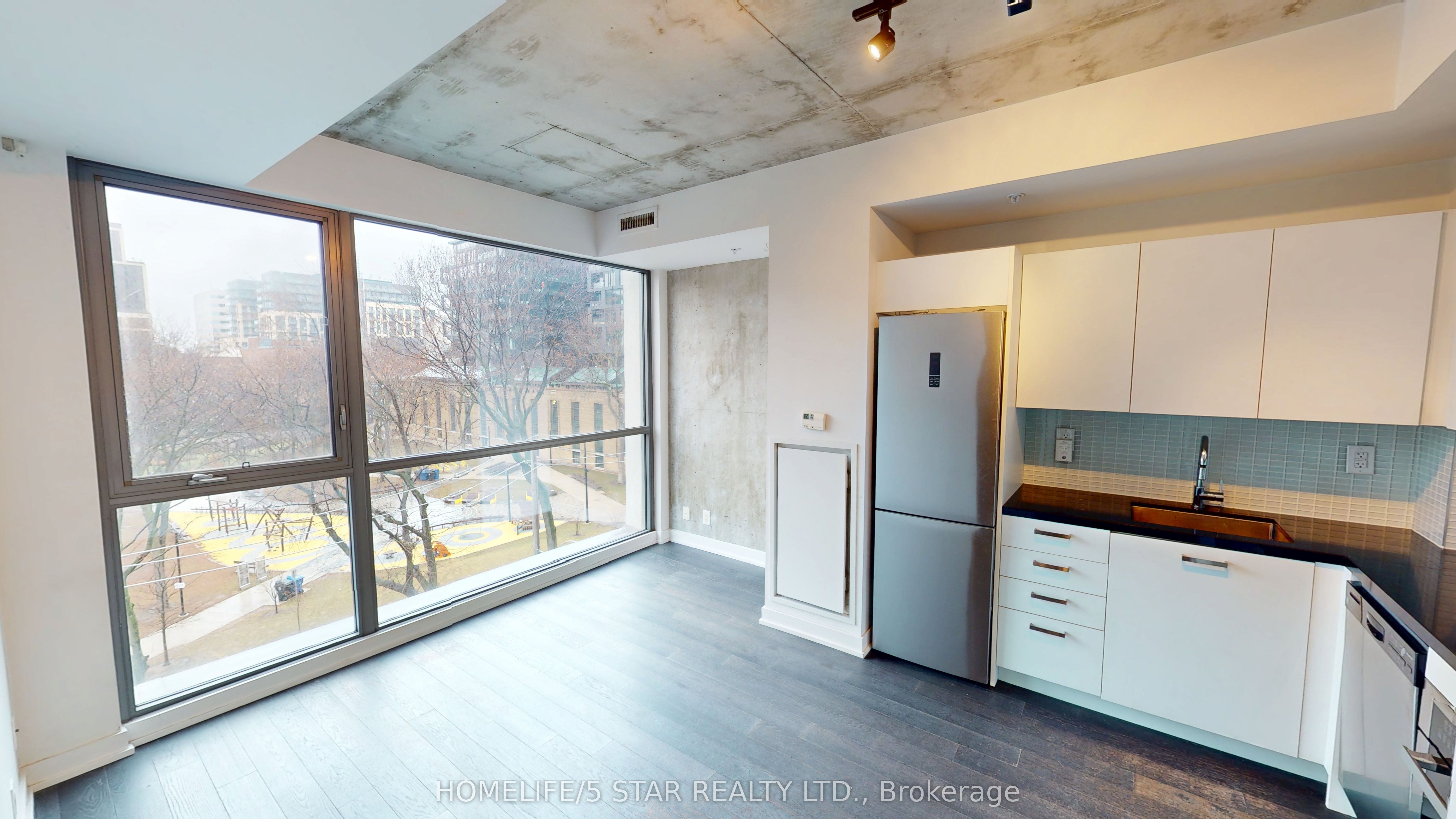 Additional image 6 of 525-39 Brant Street, Toronto, ON, M5V 0M8