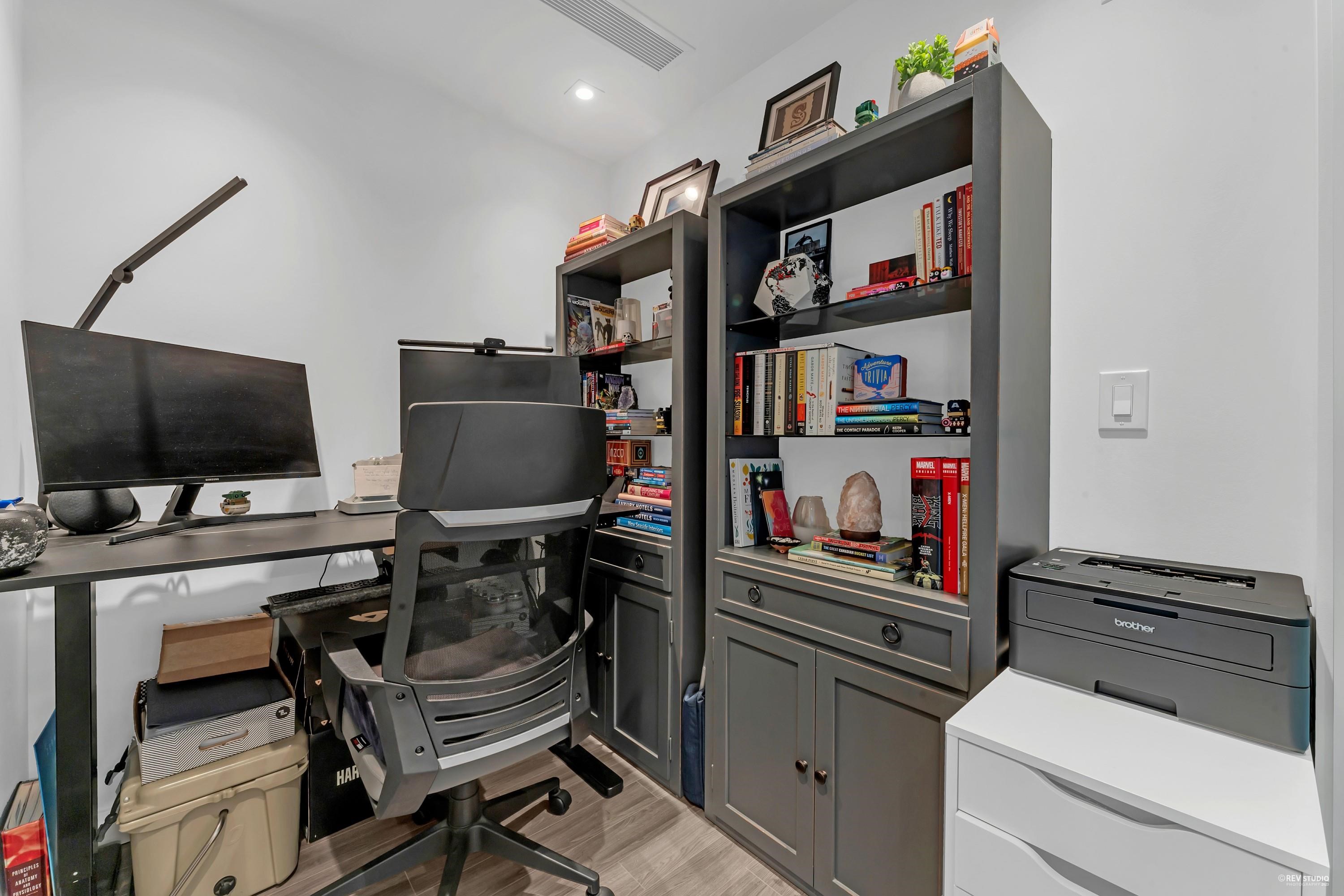 Additional image 6 of 407-2288 Alpha Avenue, Burnaby, BC, V5C 0L9