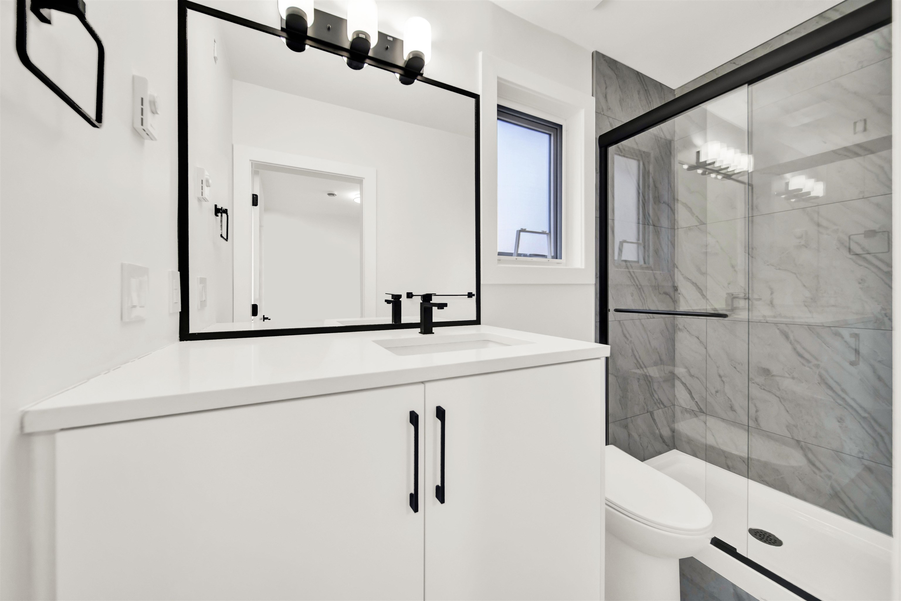 Additional image 4 of 11785 82b Avenue, Delta, BC, V4C 2E8