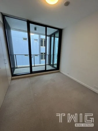 Additional image 5 of 808/70 Queens Road, Melbourne VIC 3004