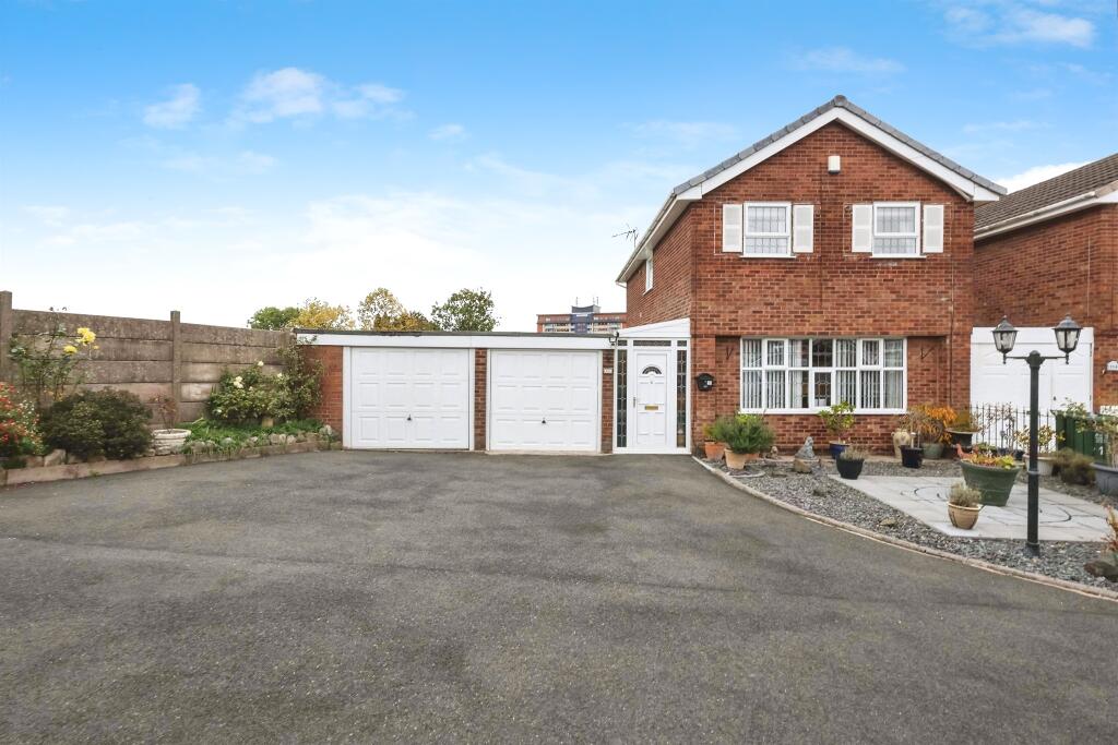 Queens Drive, Rowley Regis