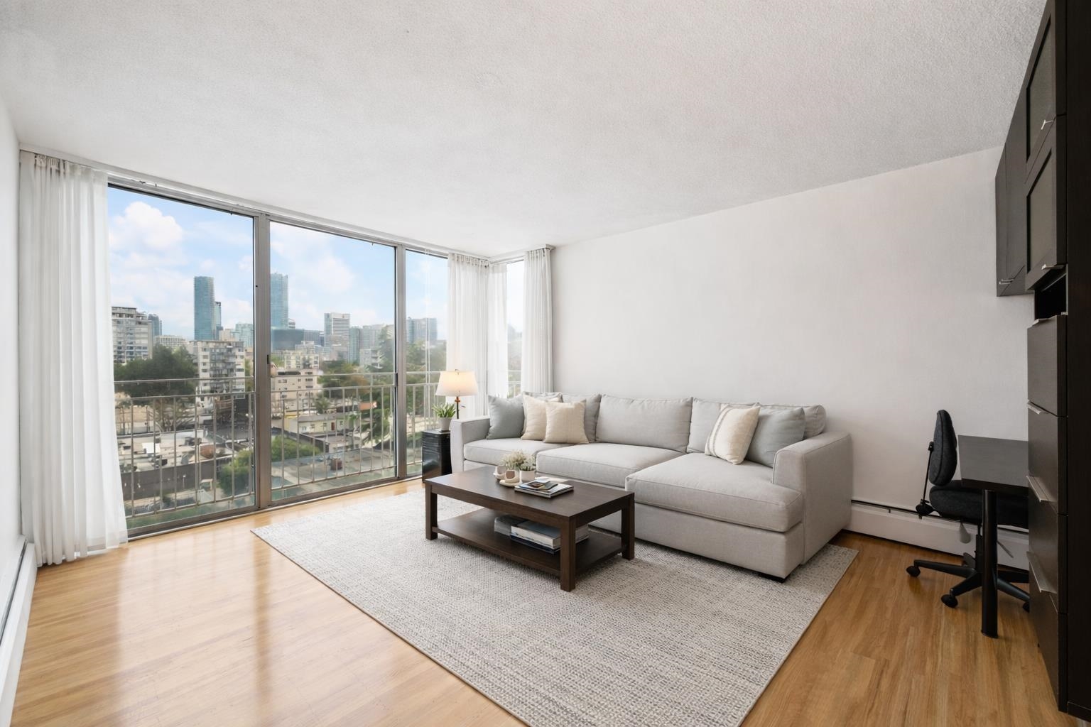 Additional image 3 of 906-1250 Burnaby Street, Vancouver, BC, V6E 1P5