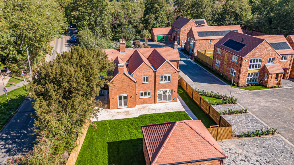 Additional image 30 of Wharf Farm, Dickens Heath Road