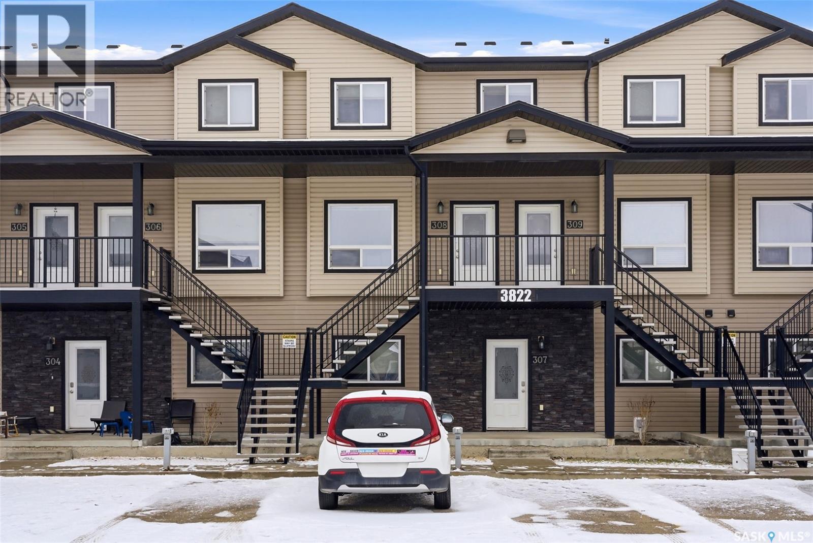 308-3822 Dewdney Avenue E, Regina, SK, S4Z0A6