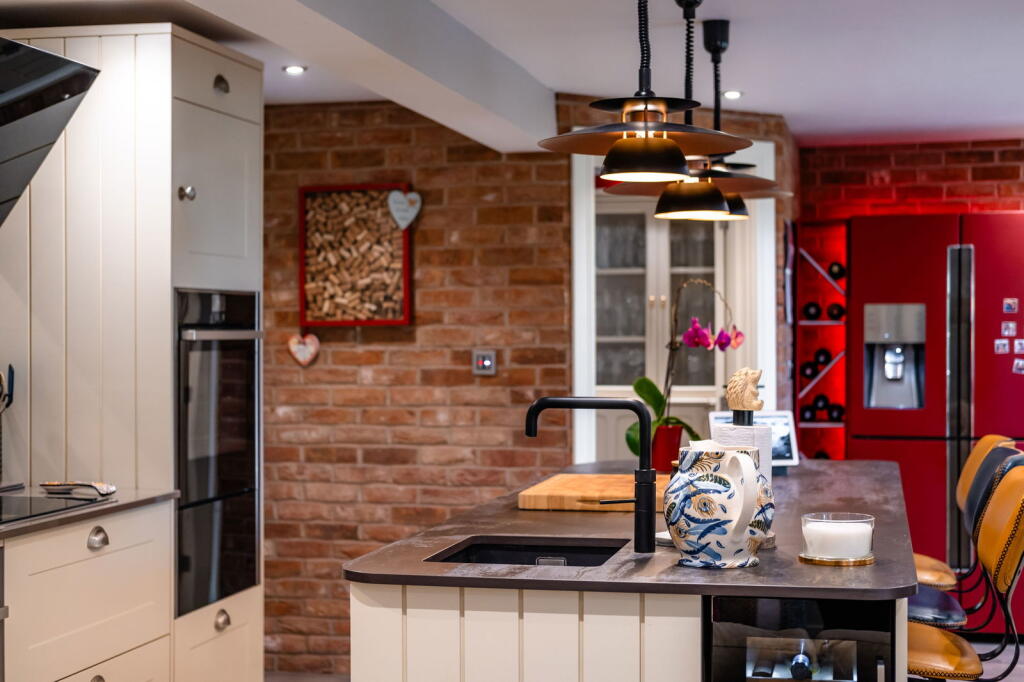 Additional image 7 of 4 The Quadrangle, 133 Canwell Drive, Sutton Coldfield, B75 5SG
