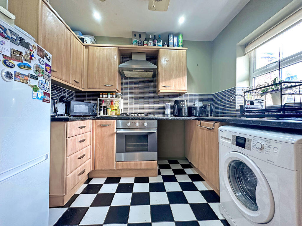 Creed Way, WEST BROMWICH, B70 9JW photo 5